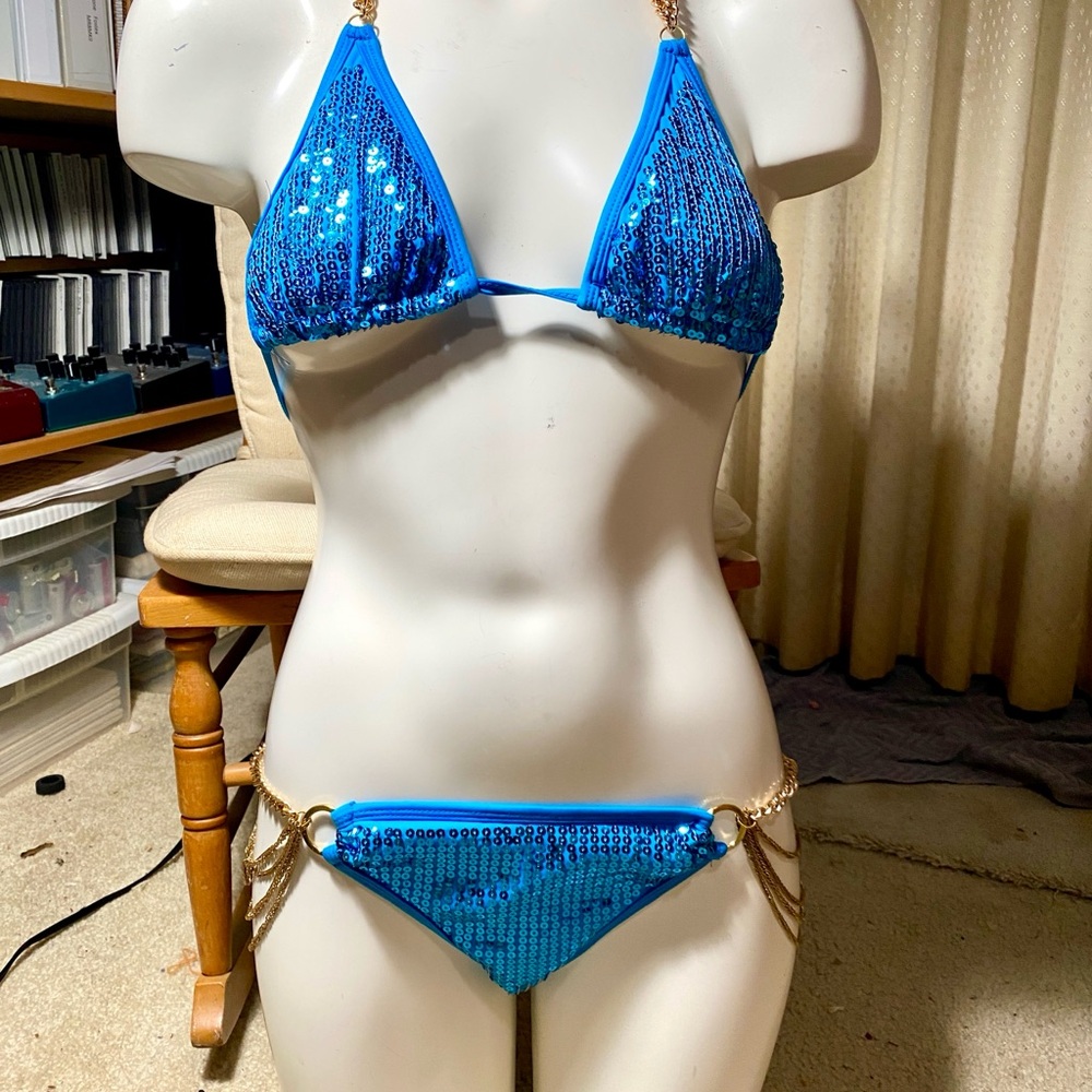 Sparkling Blue Bikini with Gold Chains